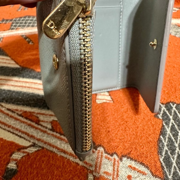CHRISTIAN DIOR❤️🌟TEAL COMPACT WALLET⭐️ - Picture 7 of 8